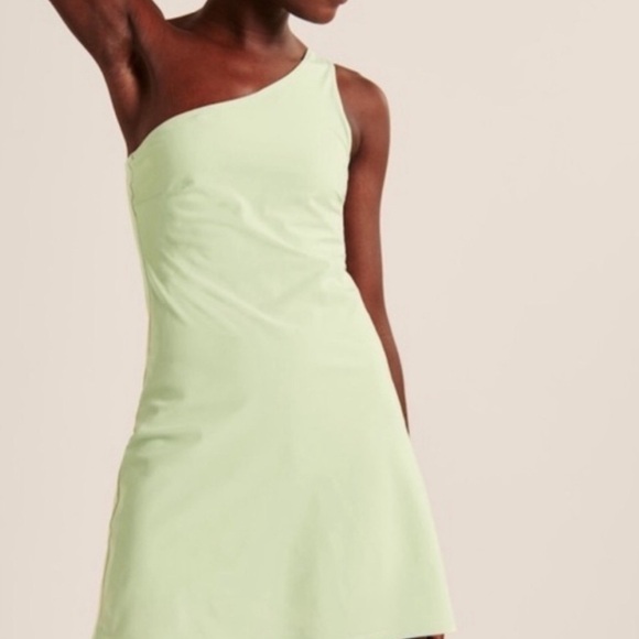 Dresses & Skirts - Elegant One-Shoulder Light Green Dress